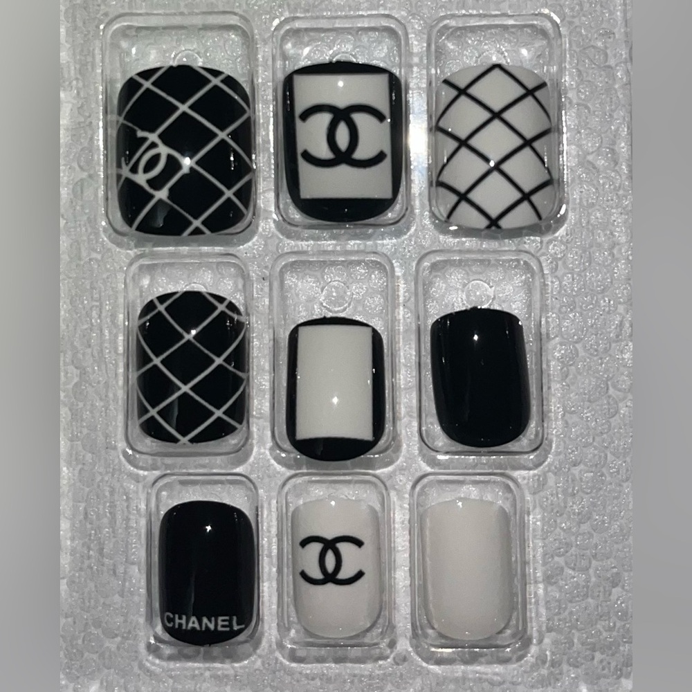 24 piece Nail Kit